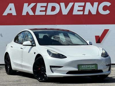 TESLA MODEL 3 Performance AWD (Automata) 90e km. AMD Ryzen. mátrix LED. hőszivattyú. 2 töltőkábel. megkímélt állapot!