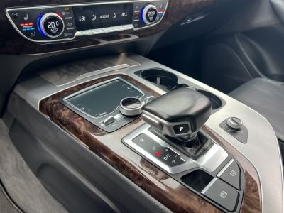 AUDI Q7 3.0 V6 TDI quattro Tiptronic ic M.o.i. 1.tul. rendszeresen karbantartott. vezérlés cserélve!