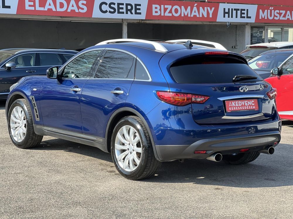 INFINITI QX70 QX70S 3.7 V6 Premium (Automata) EU6 105e km. Tempomat 360 kamera BOSE Téli-nyári garnitúra!