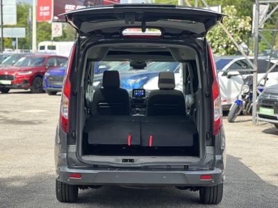 FORD CONNECT Tourneo230 1.5 TDCi L2 Titanium (7 személyes ) 79e km. M.o.-i. Márkaszervizelt előélet!