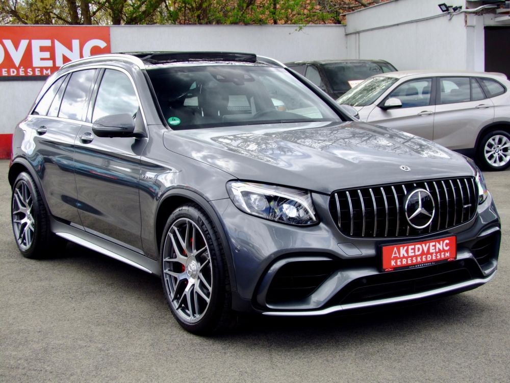 MERCEDES-AMG GLC