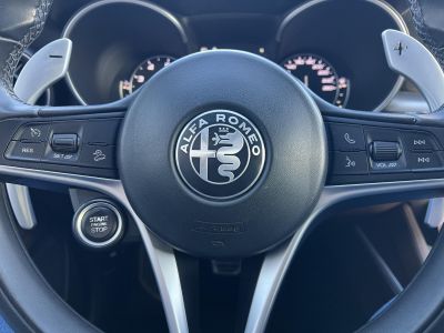 ALFA ROMEO STELVIO 2.0 T Super Q4 (Automata) 200le. LED Tempomat Navi Lejtmenet Bluetooth Kormányváltó