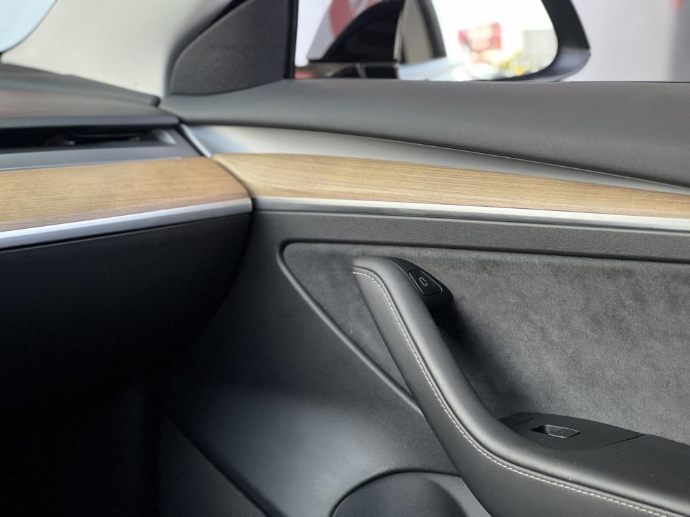 TESLA MODEL 3 Long Range AWD (Automata) 47e km. mátrix LED. hőszivattyú. AMD Ryzen. garanciális!