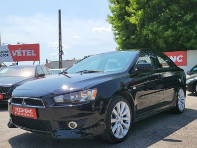 MITSUBISHI LANCER 1.8 Invite CVT Rockford Fosgate HIFI Tempomat Navi Kamera Ülésfűtés Vezetett szervizkönyv!
