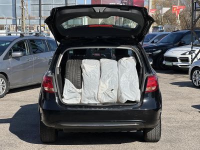 MERCEDES-BENZ B 250 E (Automata) 94e km. téli-nyári gumi. kamera. 2 gyári kulcs!