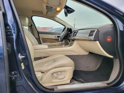 JAGUAR XF 2.7 D Premium Luxury (Automata) Mélyen ár alatt!