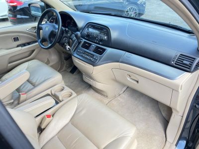 HONDA ODYSSEY 3.5 V6 (Automata) Vajbelső 8személyes TV Kamera Tempomat