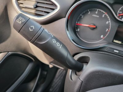 OPEL CROSSLAND X 1.5 CDTI Start-Stop Innovation (Automata) LED Tempomat Digitklíma Félbőr Bluetooth Szervizelt!