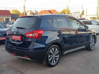 SUZUKI SX4 S-CROSS 1.4T GL+ M.o.-i. 1.tul. 39e km!