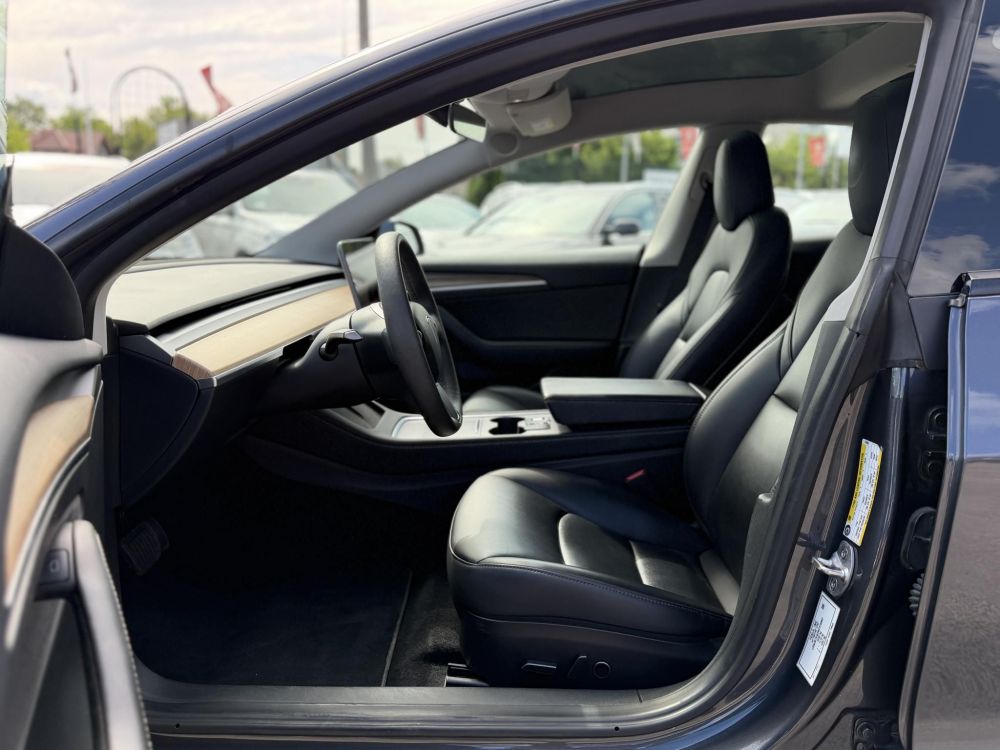 TESLA MODEL 3 Long Range AWD (Automata) 60e km. AMD Ryzen. mátrix LED. hőszivattyú. garanciális!