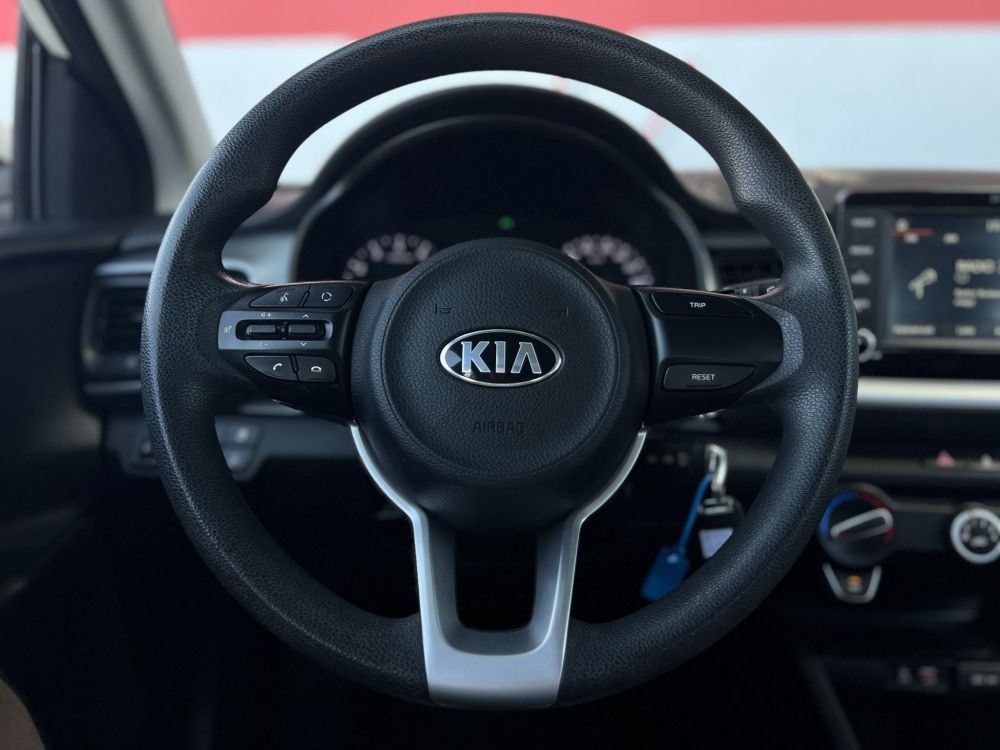 KIA STONIC 1.25 MPI Style 63e km. Magyarországi. Gyári fényezés. Végig vezetett szervizkönyv!