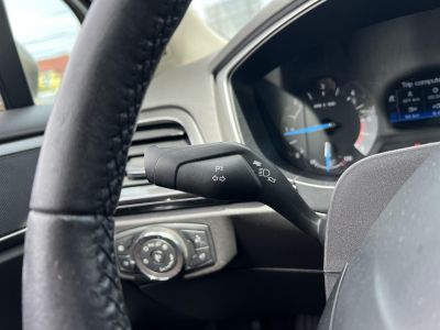 FORD MONDEO 2.0 EcoBlue Business (Automata) Magyarországi Navigáció Ülésfűtés Bluetooth Szervizelt! Téli-nyári gumi!