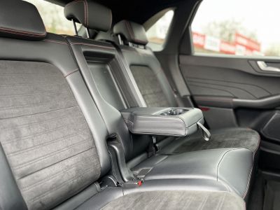 FORD KUGA 2.5 FHEV ST-Line X Graphite Tech Edition CVT M.o.-i. 1.tul. Bang & Olufsen Hifi