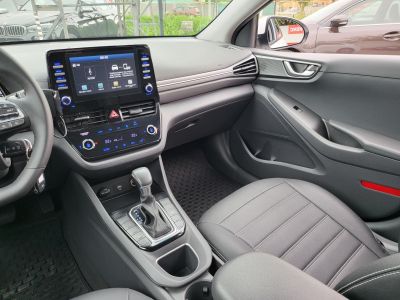 HYUNDAI IONIQ hybrid 1.6 GDi Comfort DCT 89e km. LED Tempomat Sávtartó Carplay Kamera Bluetooth