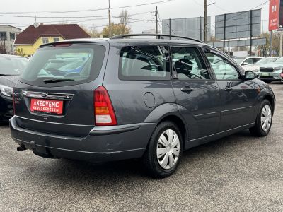 FORD FOCUS 1.6 Ghia Friss vizsga vonóhorog bőr belső!