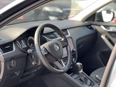 SKODA OCTAVIA 1.4 TSI Style DSG M.o.-i. sérülésmentes. CARPLAY!