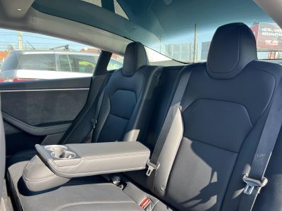 TESLA MODEL 3 Long Range AWD (Automata) HIGHLAND 26e km. hőszivattyű. gyári garancia 2032-ig!