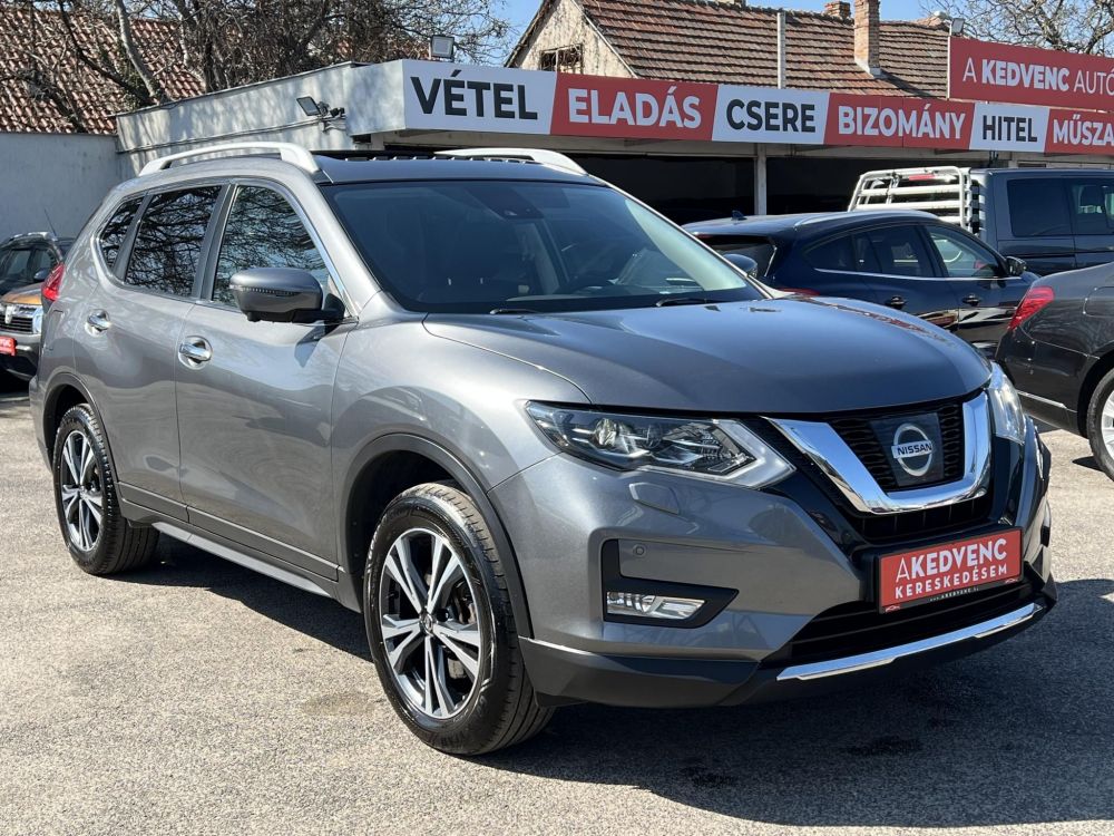 NISSAN X-TRAIL 2.0 dCi Tekna Xtronic 4x4 Magasan felszerelt! Xenon Panoráma Ülésfűtés 360kamera Téli-nyári kerék szett!