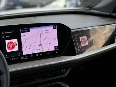 AUDI Q5 SB 40 TDI quattro S-tronic S-line M.o-i. 1.tul. újszerű állapot. garanciális. sérülésmentes!