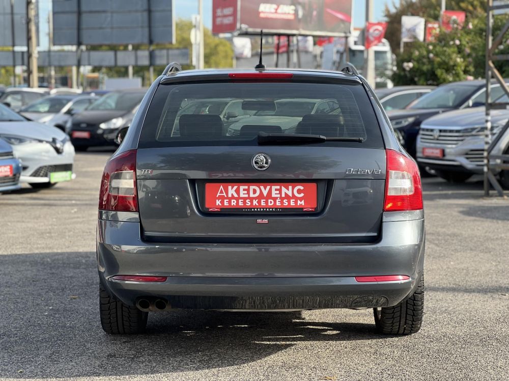 SKODA OCTAVIA Combi 2.0 CR TDI Ambiente