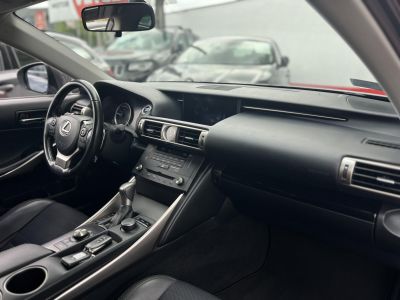 LEXUS IS 300h Comfort Leather&Navigation (Automata) Hybrid garancia Márkaszervizelt! Gyári fényezés. Téli-nyári gumi garnitúra!