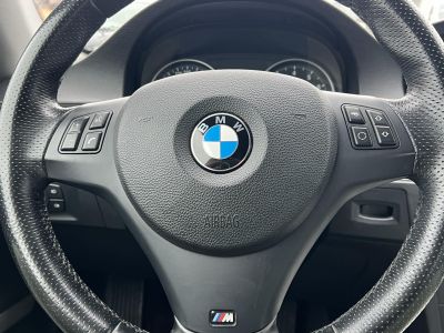 BMW 325i (Automata) Xenon Tempomat Ülésfűtés Bluetooth Navi PDC
