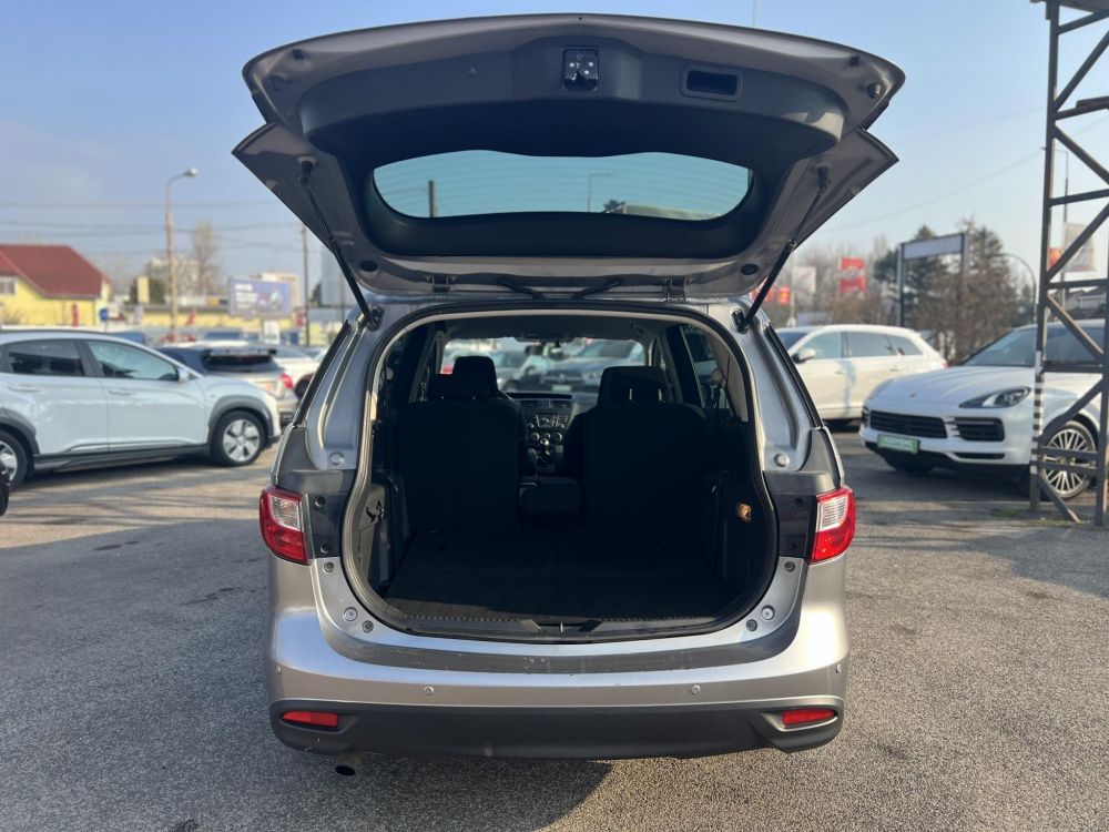 MAZDA 5 1.8 TX 7 személyes FACELIFT. Kétoldali tolóajtó. Új 4 évszakos gumik!