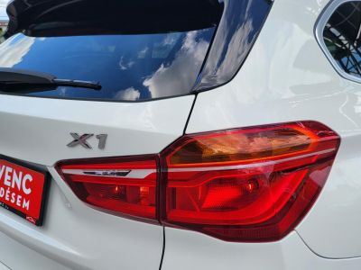 BMW X1 sDrive28i (Automata) 56e km. vaj bőrbelső. memória. kamera
