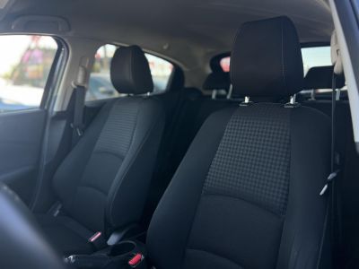 MAZDA 2 1.5 Takumi Automata 58e km. végig vezetett szervizkönyv. 4 évszakos gumik. CARPLAY!