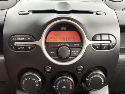 MAZDA 2 1.4 CD TE M.o.-i. Klíma! 4L/100km