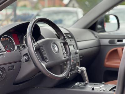 VOLKSWAGEN TOUAREG 3.0 V6 TDI Tiptronic ic Exkluzív bőrbelső Nem légrugós Gyári 3.5T horog Friss vizsga!