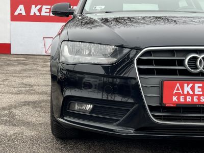 AUDI A4 2.0 TDi Klíma Tempomat Bluetooth 142e km!