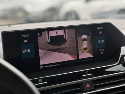 CITROEN C4 1.2 PureTech Feel Plus M.o.-i. 1.tul. 61e km. LED. 360 kamera. HUD. Vonóhorog!