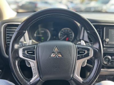 MITSUBISHI OUTLANDER 2.0 PHEV Intense Plus 4WD CVT