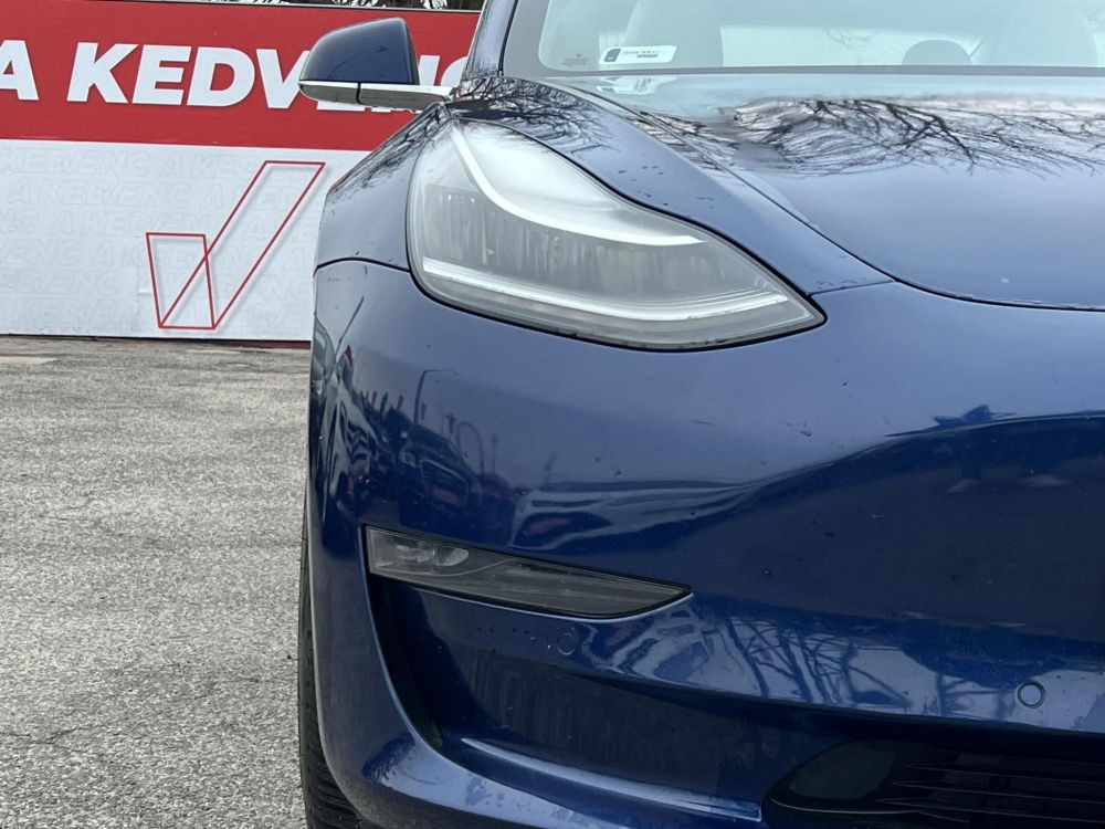 TESLA MODEL 3 Long Range AWD (Automata) 84e km. MAGYAR RENDSZÁMOS. GARANCIÁLIS. FEHÉR BELSŐ!