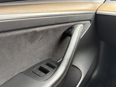 TESLA MODEL 3 Standard Range Plus Aut 101e km. facelift. garanciális. mátrix LED. höszivattyú!