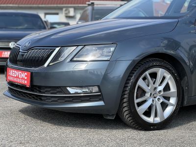 SKODA OCTAVIA 1.4 TSI Style DSG M.o.-i. sérülésmentes. CARPLAY!