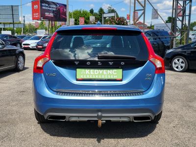 VOLVO V60 2.4 D [D6] PHEV AWD Summum Geartronic Magasan felszerelt! Harman/Kardon Napfénytető Holttér Kamera Vonóhorog
