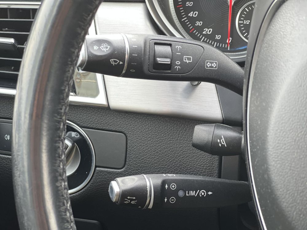 MERCEDES-BENZ GLE 500 e 4Matic (Automata) 135e km. M.o.-i. magas felszereltség. memória. üléshűtés. 360kamera. HUD!