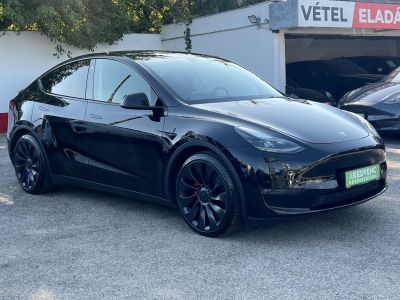 TESLA MODEL Y Performance AWD (Automata) 95e km. AMD Ryzen. hőszivattyú. mátrix LED. 2030-ig garanciális!