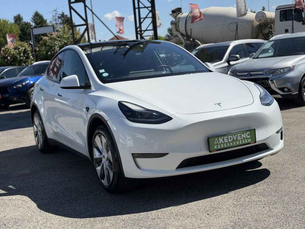 TESLA MODEL Y Long Range AWD (Automata) 159e km. mátrix LED. hőszivattyú. garanciális akkumulátor és hajtás!