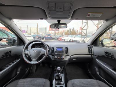 HYUNDAI I30 i30u CW 1.4 DOHC Comfort Klíma Ülésfűtés Multikormány Alufelni