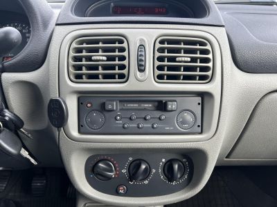 RENAULT THALIA 1.5 dCi Expression Magyarországi Klíma Bluetooth 218e km!