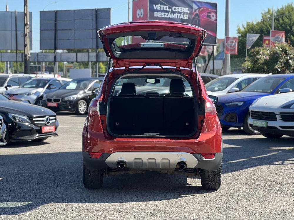 FORD KUGA 2.0 TDCi Titanium 4WD Magyarországi. ülésfűtés. keyless. tempomat. első-hátsó parkolóradar. bőrbelső!