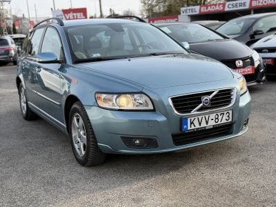 VOLVO V50 1.6 D Momentum Magyarországi. friss műszaki vizsga. vezérlés cserélve!