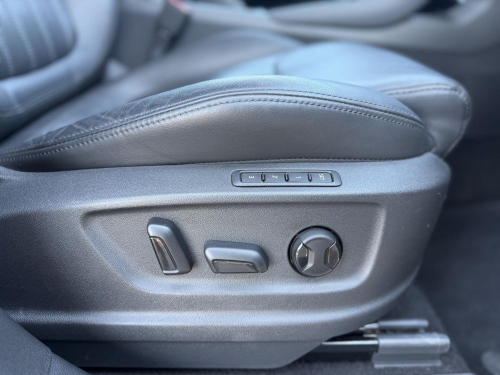 SKODA KODIAQ 2.0 TDI SCR L&K DSG 128e km. LED fényszórók. memória. vonóhorog. 360 kamera. CANTON hifi!