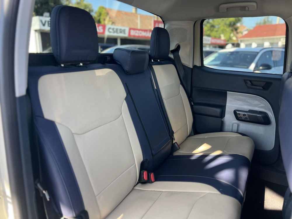 FORD MAVERICK 2.0 ecoobost. AWD. LED fényszórók. 3.5T vonóhorog. CARPLAY. tempomat. kamera