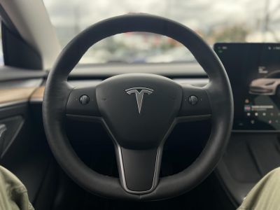 TESLA MODEL 3 Long Range AWD (Automata) 78e km. AMD Ryzen. mátrix LED. hőszivattyú. garanciális!