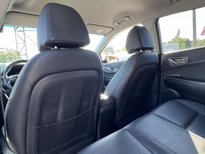 HYUNDAI KONA EV 64kWh Premium Magas felszereltség. megkímélt állapot! LED fényszóró Kamera Keyless Android!