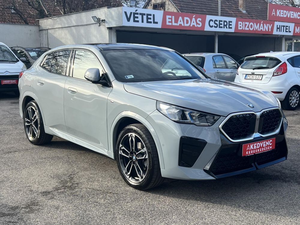 BMW X2 sDrive18d (Automata) M sport Újszerű. Garanciális. Adaptív LED Távtartó Panoráma HUD Harman/Kardon